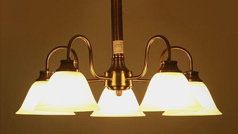 成都LED灯具厂家规格参数表解读：关键指标与选型要点